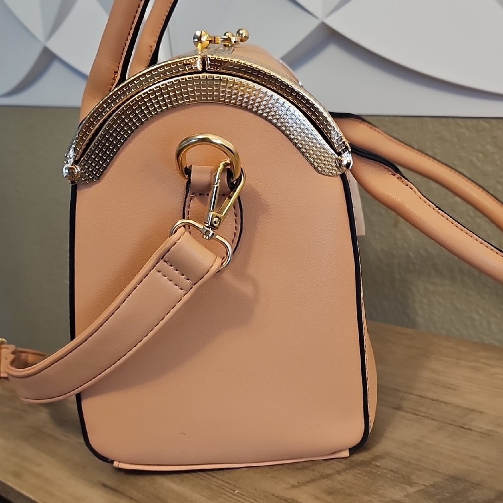 Elegant PEACH COLOR Satchel With Letters - Picture 6 of 10